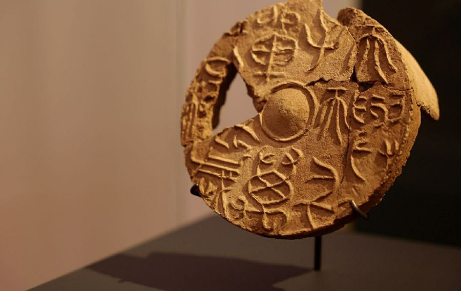 Монгол Улсын Ерөнхий сайд Г.Занданшатар Швейцарт толилуулж буй “Монгол орон: Хоёр цаг хугацаа” үзэсгэлэнгээр зочлов